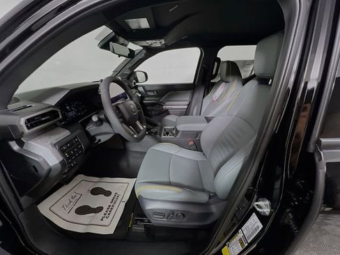 New 2025 Toyota Tacoma 4x4 Double Cab Hybrid image 12