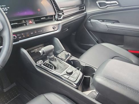 Certified 2024 Kia Sportage EX FWD image 10