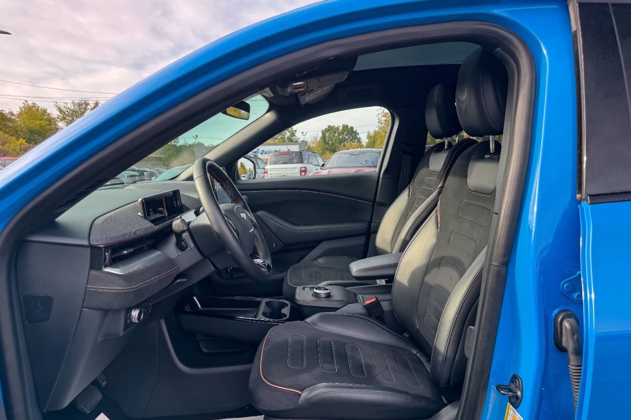 Used 2021 Ford Mustang Mach-E GT AWD/4WD image 23