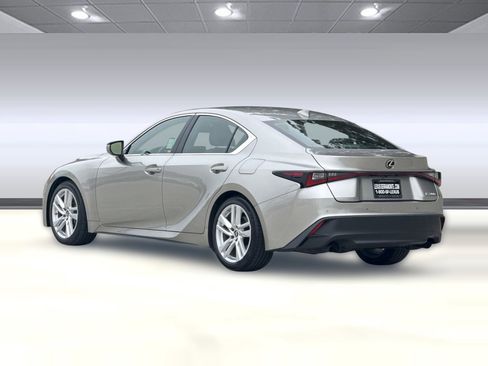 Used 2021 Lexus IS 300 w/ Comfort Package RWD image 3