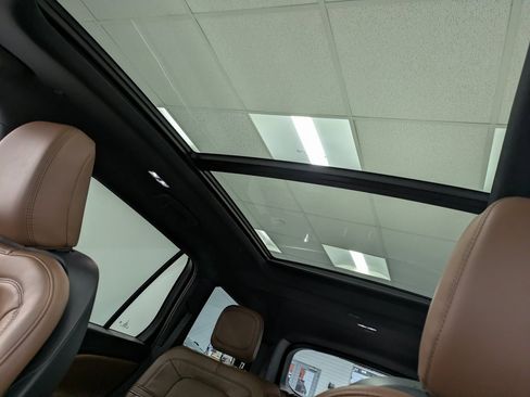 Certified 2023 Lincoln Aviator Reserve w/ Elements Package Plus image 20