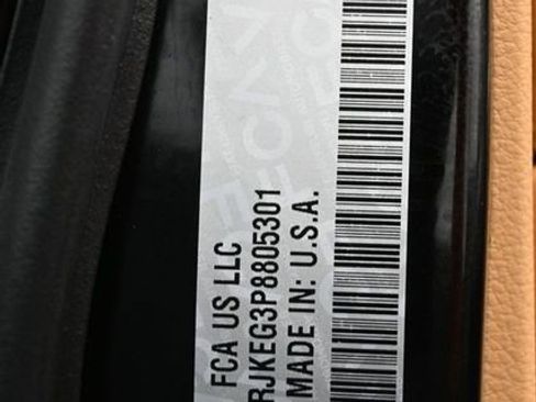 Used 2023 Jeep Grand Cherokee L Summit image 72