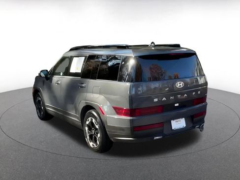 Used 2025 Hyundai Santa Fe SEL image 11