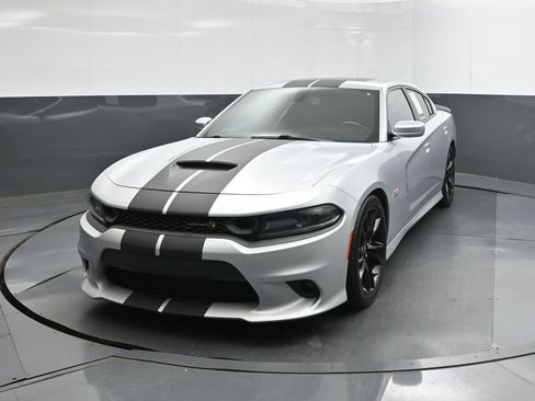 Used 2020 Dodge Charger Scat Pack w/ Plus Group RWD image 22