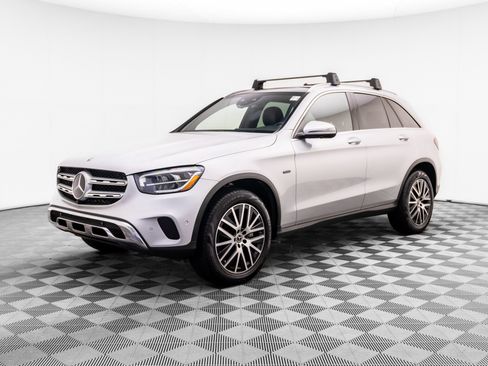 Used 2020 Mercedes-Benz GLC 350e 4MATIC image 1