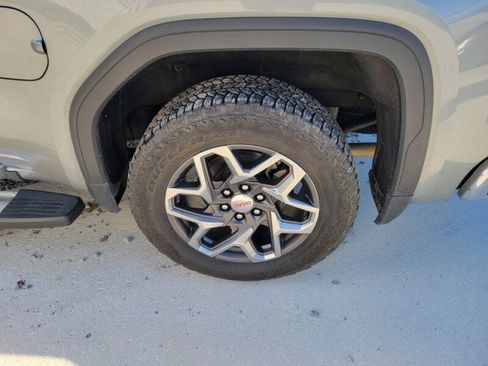 Used 2024 GMC Sierra 1500 SLT w/ SLT Premium Plus Package image 7