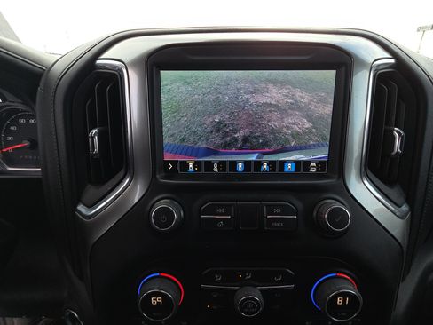 Used 2022 Chevrolet Silverado 3500 LTZ w/ LTZ Plus Package image 11