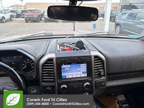 Used 2018 Ford F150 Platinum w/ Equipment Group 701A Luxury AWD/4WD image 10