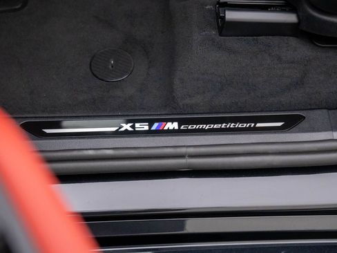 New 2026 BMW X5 M Competition w/ Executive Package AWD/4WD image 17