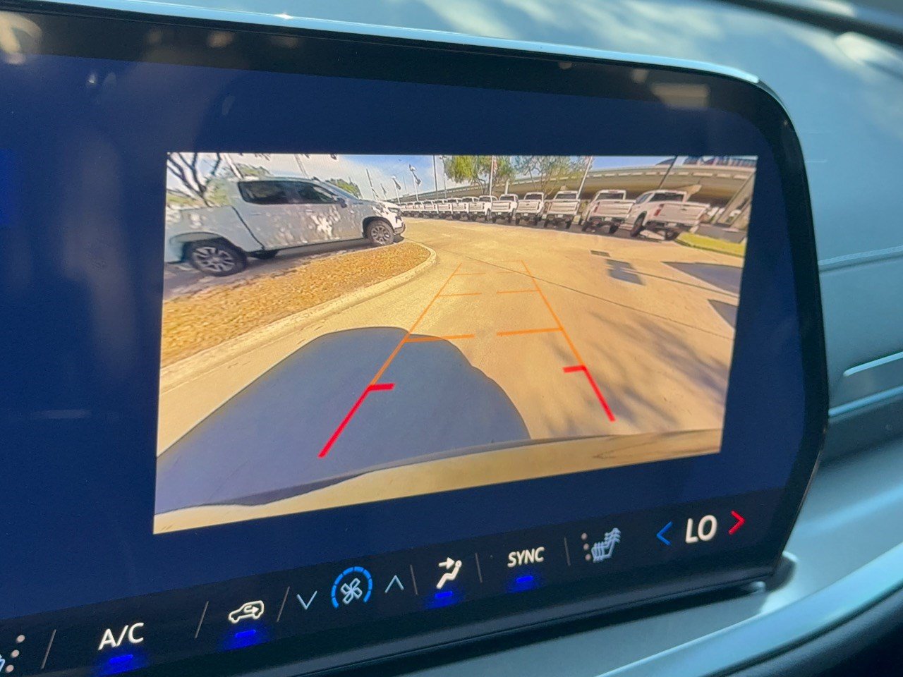 New 2027 Chevrolet Traverse RS FWD image 24