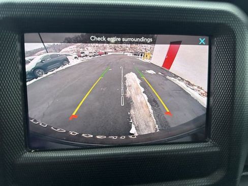 Used 2022 Jeep Wrangler Unlimited Willys image 25