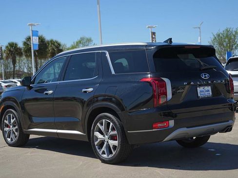 Used 2022 Hyundai Palisade SEL w/ 8P Bench Seat Package image 4