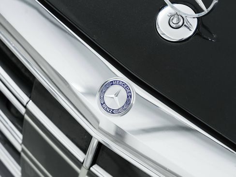 Used 2016 Mercedes-Benz Maybach S 600 image 39