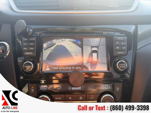 Used 2016 Nissan Rogue SL w/ SL Premium Package AWD/4WD image 24