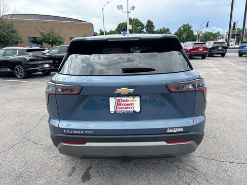 Used 2026 Chevrolet Equinox LT AWD/4WD image 26