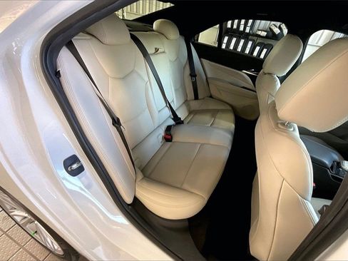 Used 2023 Cadillac CT4 Luxury image 16