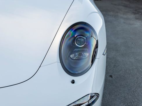 Certified 2016 Porsche 911 Carrera GTS image 16