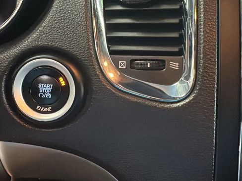 Used 2014 Dodge Durango R/T w/ Technology Group AWD/4WD image 20