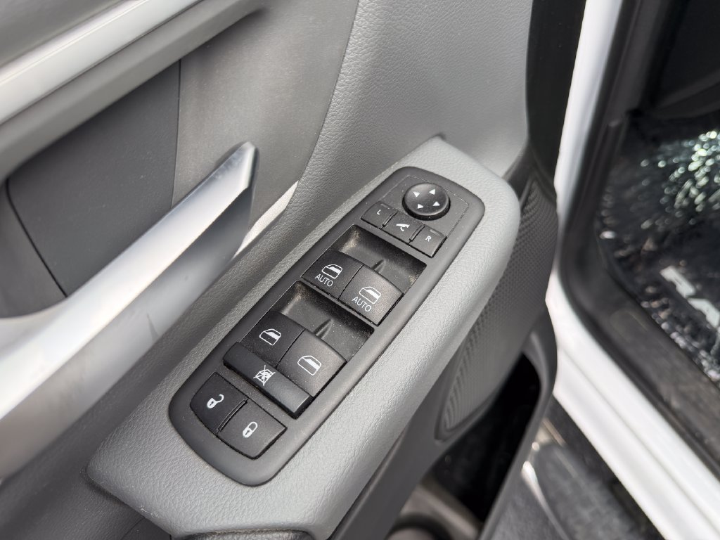 Used 2021 RAM 1500 Big Horn AWD/4WD image 20