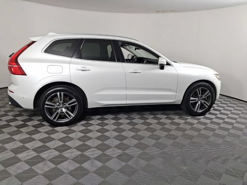 Used 2018 Volvo XC60 T6 Momentum w/ Advanced Package AWD/4WD image 7