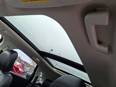 Used 2018 Ford Edge SEL w/ Equipment Group 201A image 14