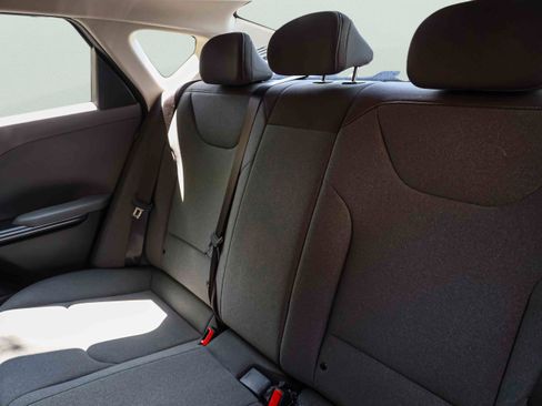 Certified 2025 Kia K4 FWD image 20
