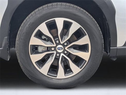 Used 2024 Subaru Outback Limited image 10