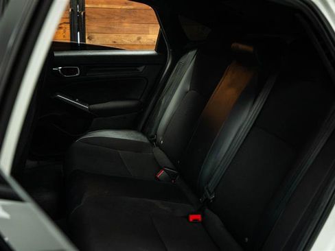 Used 2022 Honda Civic Sport image 10