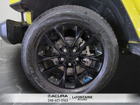 Used 2022 Jeep Wrangler Unlimited Sahara w/ Cold Weather Group AWD/4WD image 31