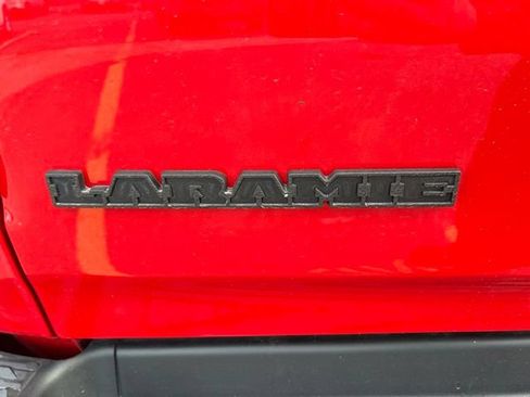 Used 2021 RAM 1500 Laramie w/ Night Edition AWD/4WD image 7