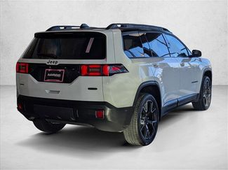 New 2026 Jeep Cherokee Overland video 2