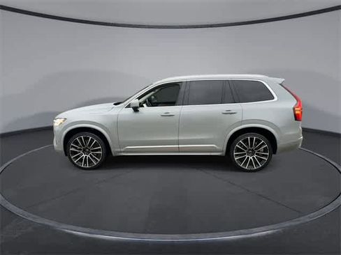 Used 2025 Volvo XC90 B6 Plus w/ Protection Package Premier image 5