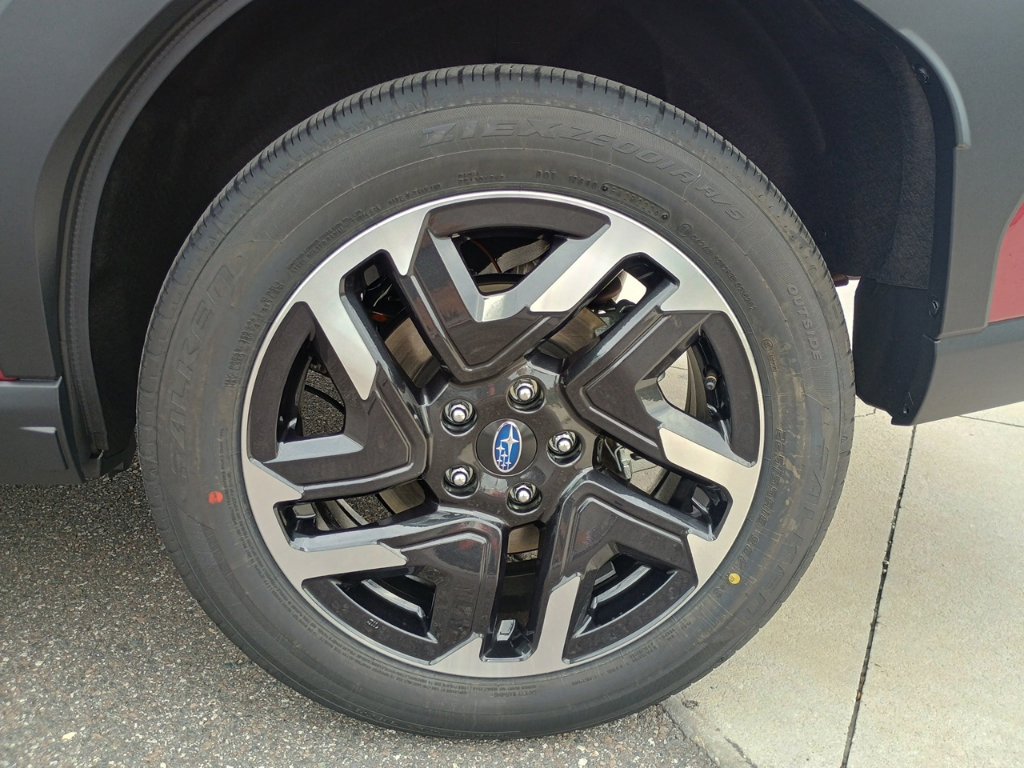 New 2026 Subaru Forester Touring AWD/4WD image 10