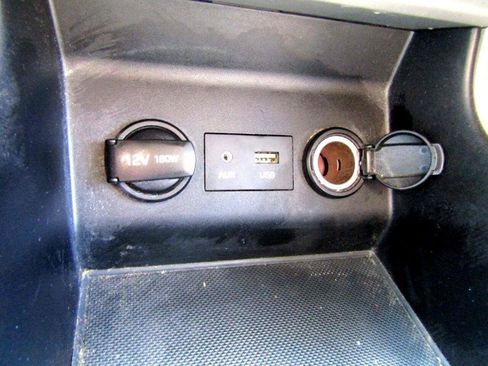 Used 2019 Hyundai Elantra SE FWD image 22