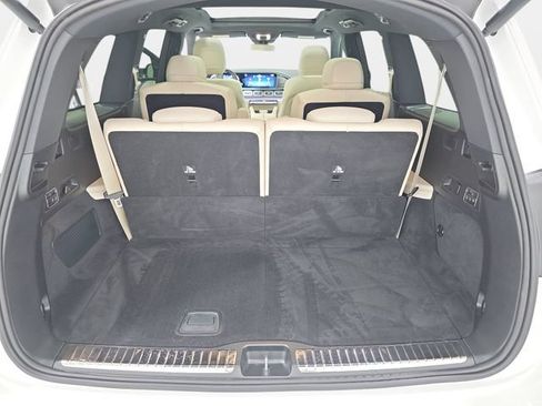 Used 2025 Mercedes-Benz GLS 450 4MATIC image 35