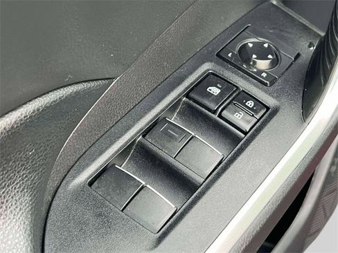 Certified 2020 Toyota RAV4 XLE Premium image 20