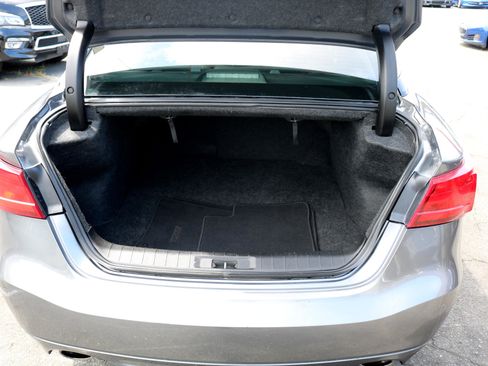 Used 2017 Nissan Maxima 3.5 SV image 19