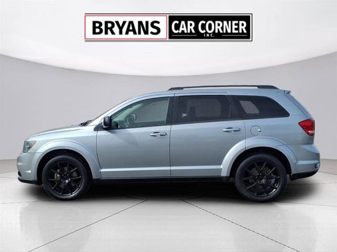 Used 2015 Dodge Journey SXT w/ Sun/Sound Group image 17