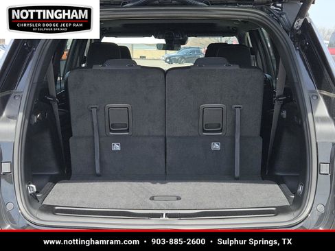 New 2025 Jeep Grand Cherokee L Laredo w/ Luxury Tech Group I image 8