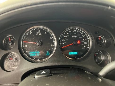 Used 2013 Chevrolet Tahoe LS RWD image 16