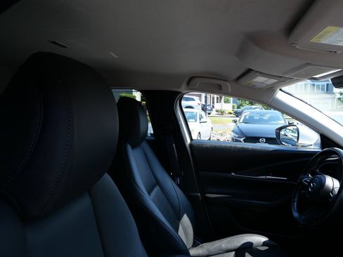 Used 2021 MAZDA CX-30 AWD 2.5 S w/ Select Package image 29