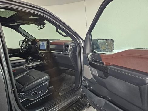 Used 2021 Ford F150 Lariat w/ Equipment Group 502A High image 13