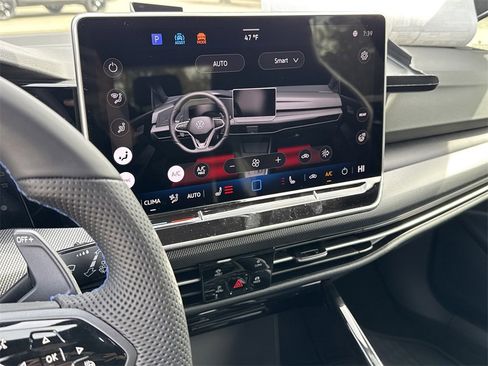 New 2026 Volkswagen Golf w/ Euro Style Package image 20