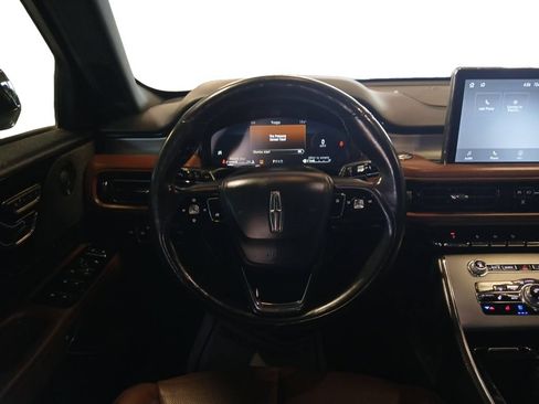 Used 2022 Lincoln Aviator Reserve w/ Elements Package Plus RWD image 14