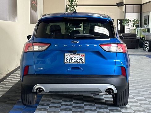 Used 2020 Ford Escape SE FWD image 5