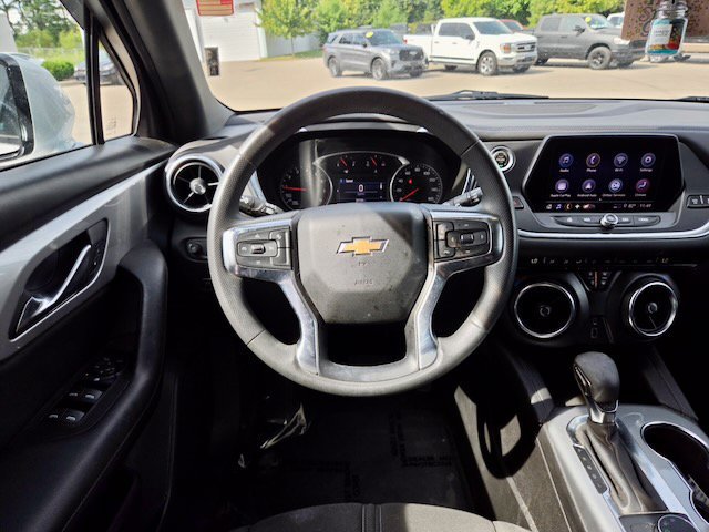 Used 2021 Chevrolet Blazer LT FWD image 16