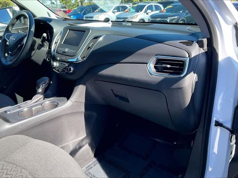 Certified 2024 Chevrolet Equinox LT w/ LPO, Floor Liner Package image 16