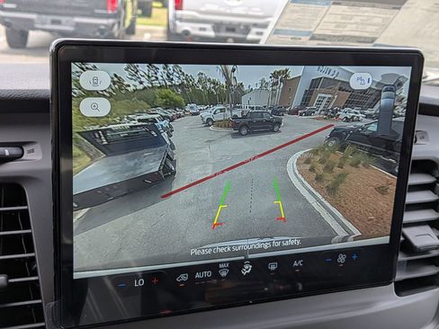 New 2026 Ford Transit 250 148 Medium Roof RWD image 11