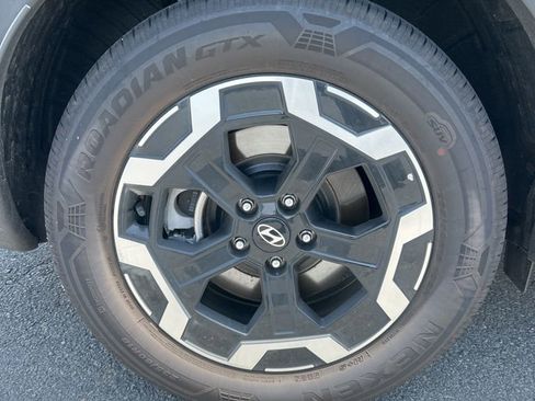 Certified 2026 Hyundai Santa Fe SEL FWD image 10