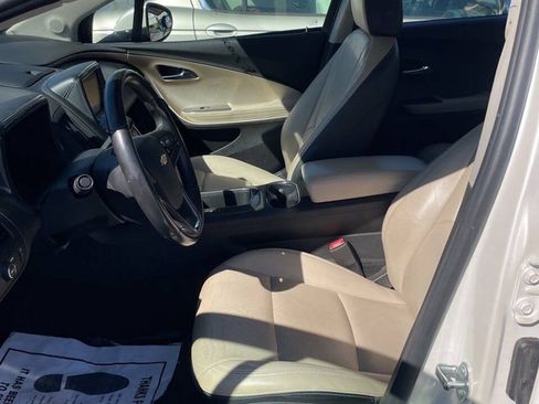 Used 2012 Chevrolet Volt Premium w/ Premium Trim Package FWD image 4
